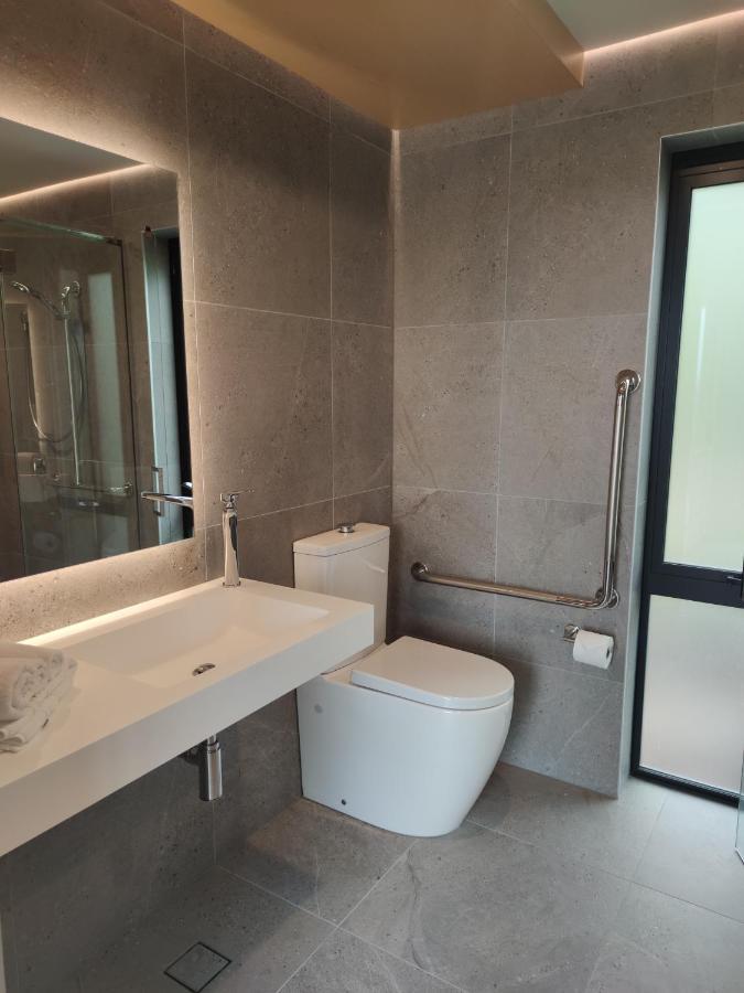 Hotel Tussock Hill Vineyard Retreats Christchurch Esterno foto